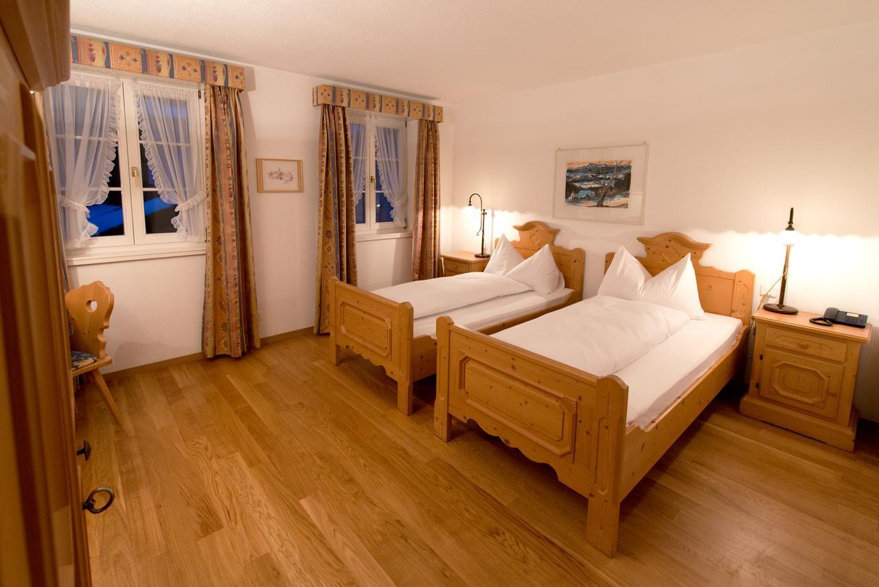 Landgasthof Zu Den Drei Sternen Brunegg Rum bild