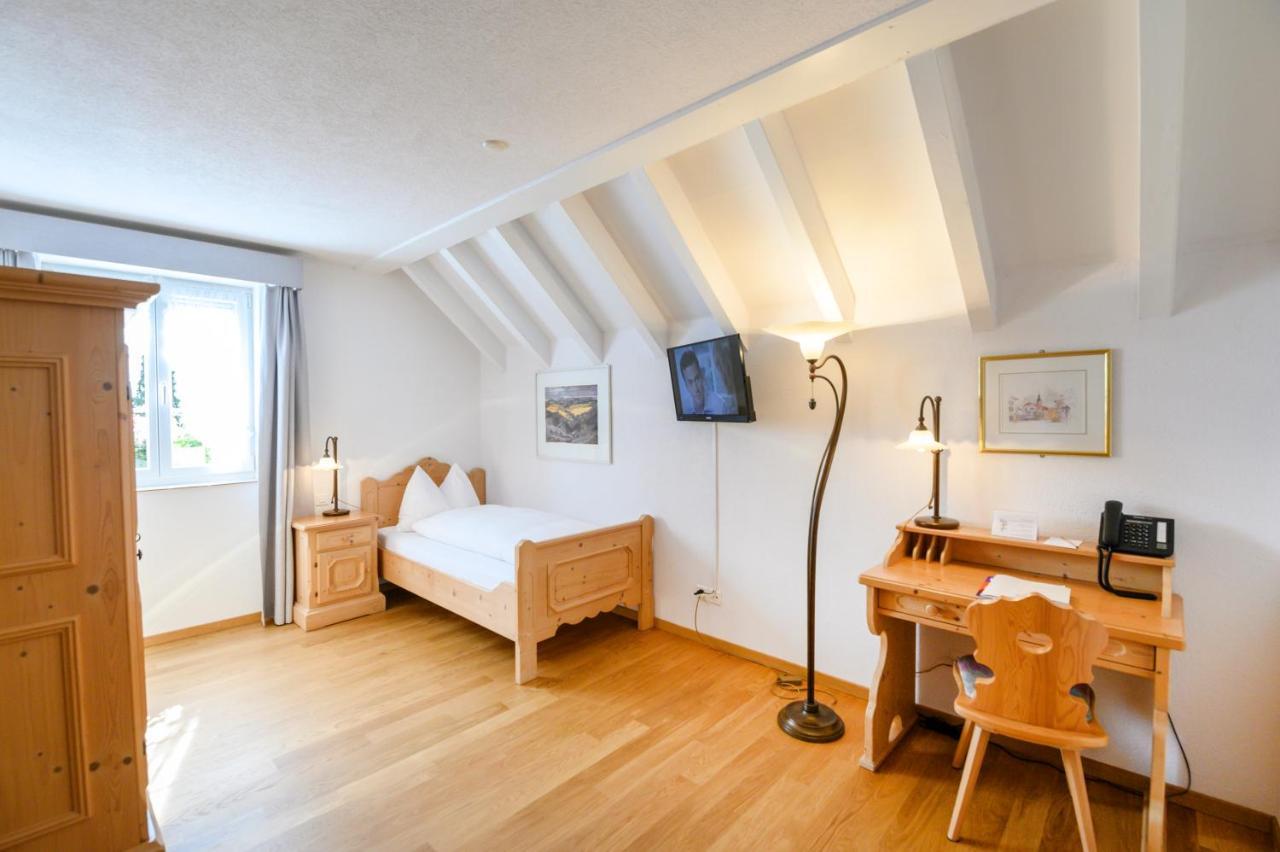 Landgasthof Zu Den Drei Sternen Brunegg Exteriör bild